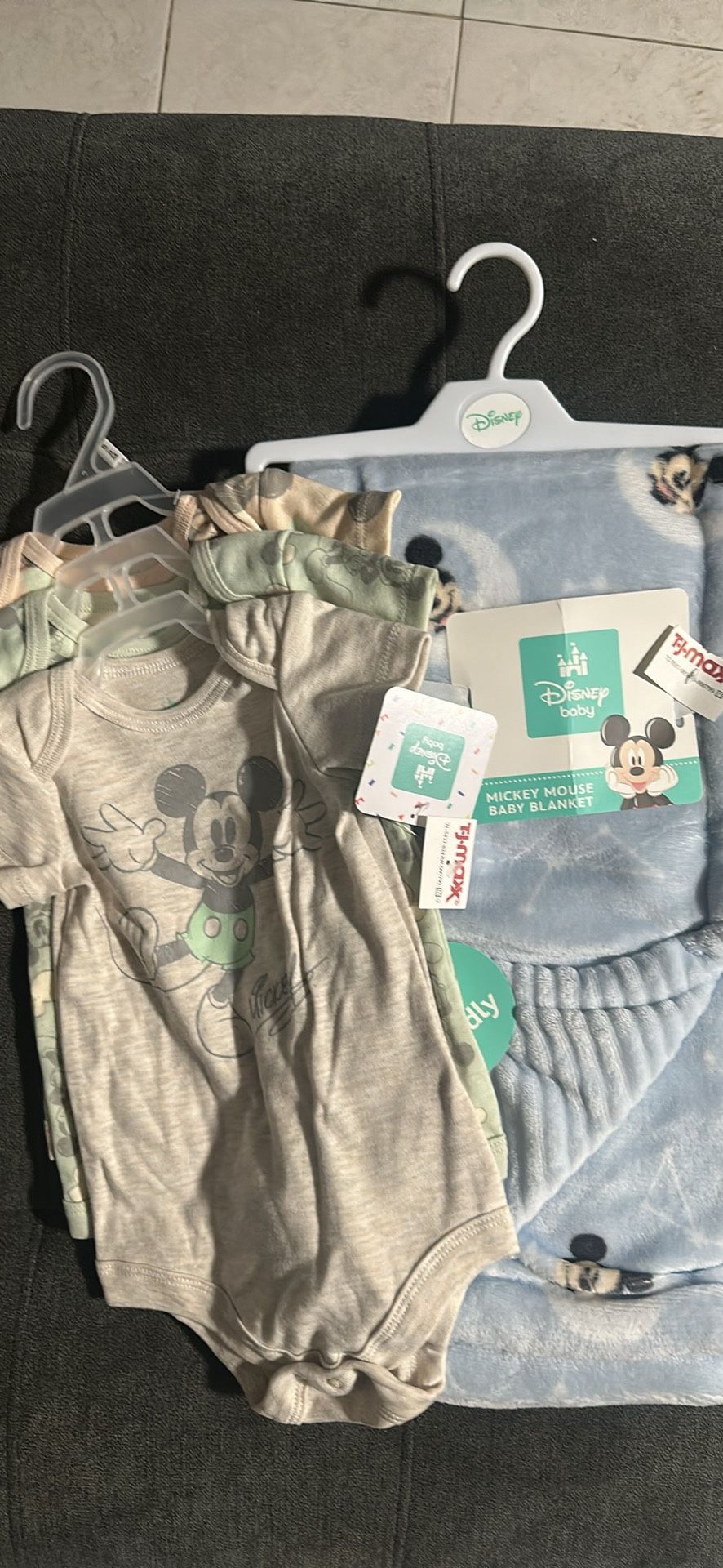 NEW Disney baby boyr set