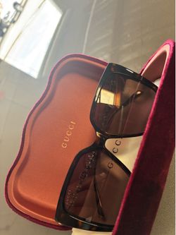 Gucci Sun Glasses