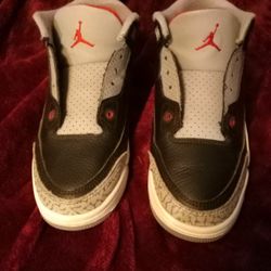 Nike Air Jordan Retro 3 OG Size 2.5Y