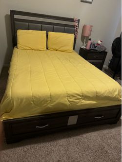 Queen Size Bed