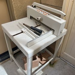 Paper Cutter