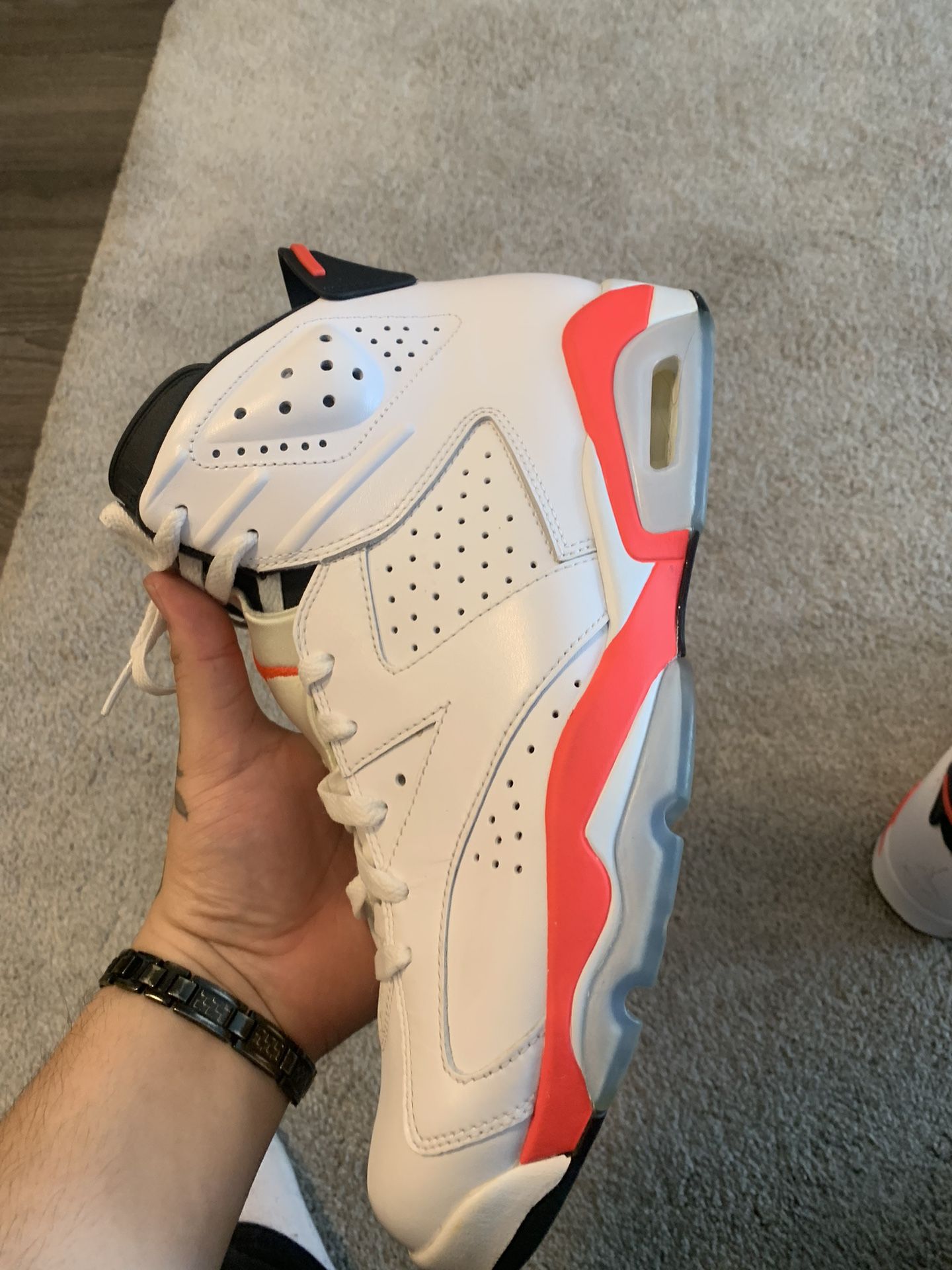 Jordan 6 