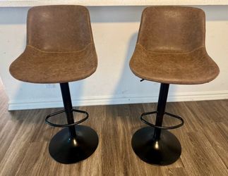 Set of 2 Brown Bar Stools