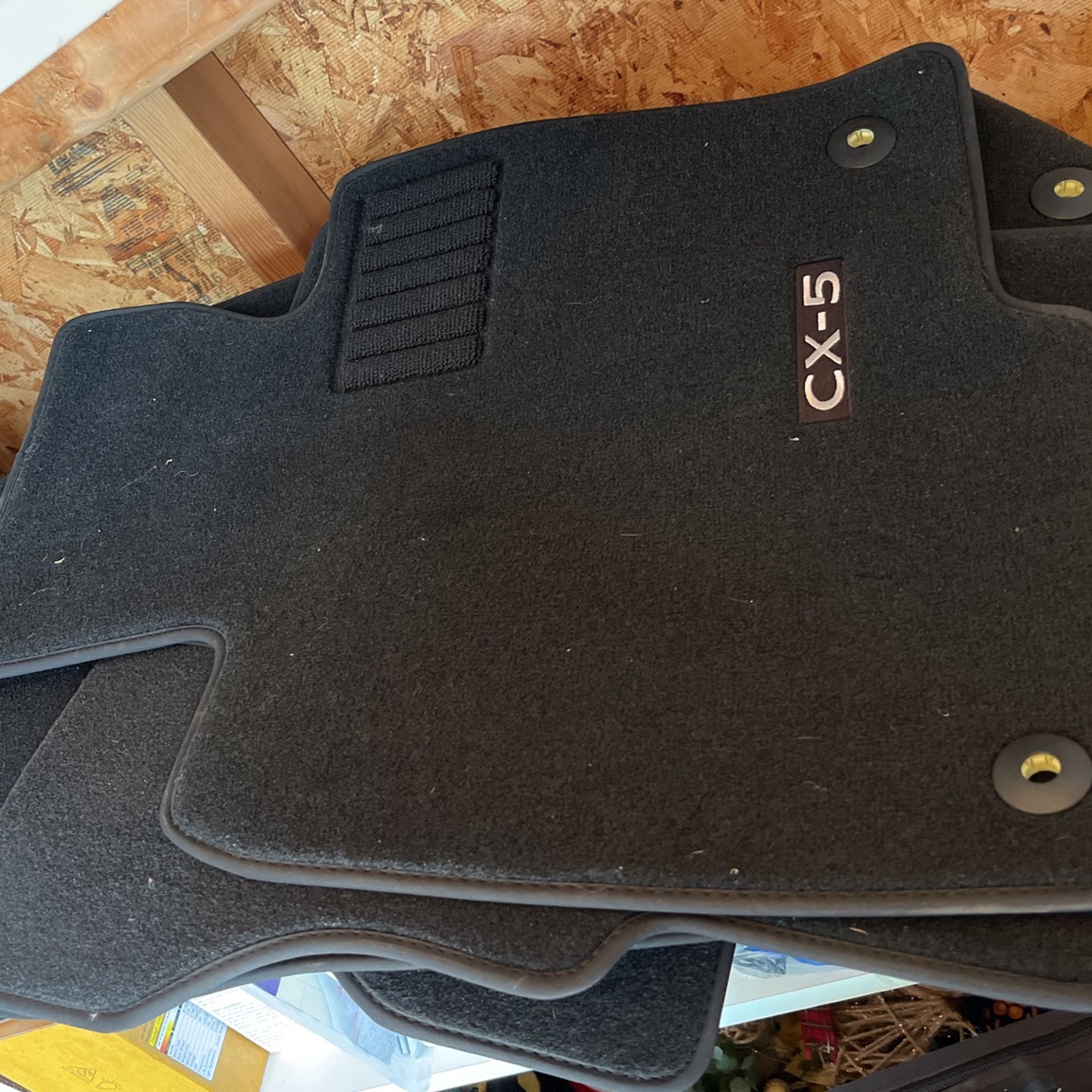 2023 mazda Cx5 Car Mats (4)