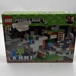 LEGO Minecraft:  The Zombie Cave Brand New
