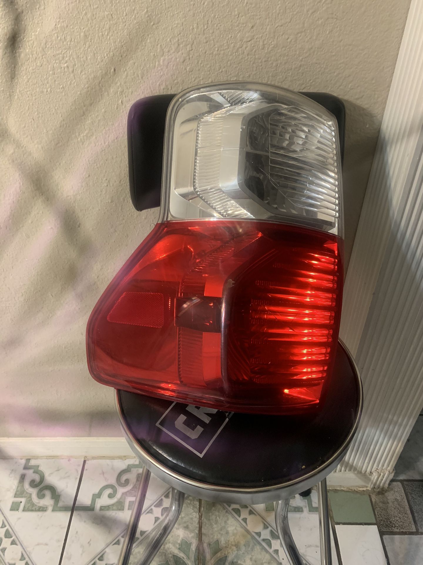 2011 Toyota Tundra Rear Tail Light