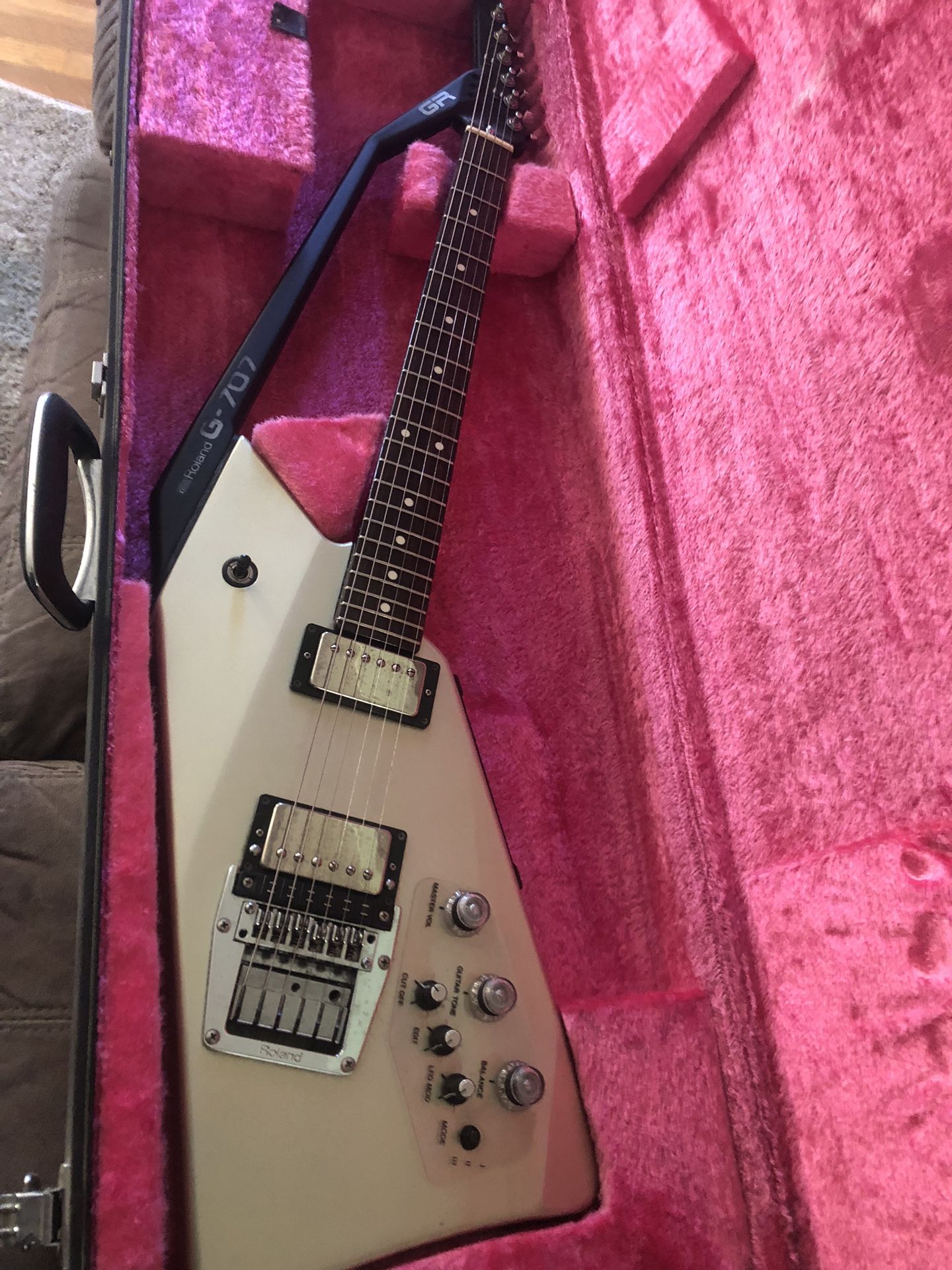 Roland Gr 707 Electric Guitar Synthesizer