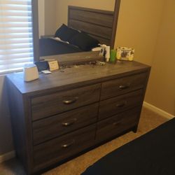 Furniture For Sale Bedroom Dresser Tall And Mirrored Dresser and Night Stand 4 Pieces Does Not Include Mattress Bed Frame Is For Queen Size