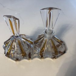 Glass powder and perfume dresser set vintage￼