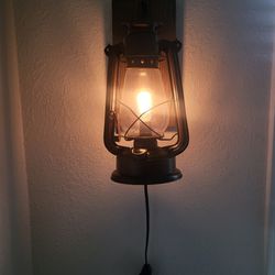 Vintage/Rustic  Farmhouse Dimmable Table Lamp With Edison Bulb