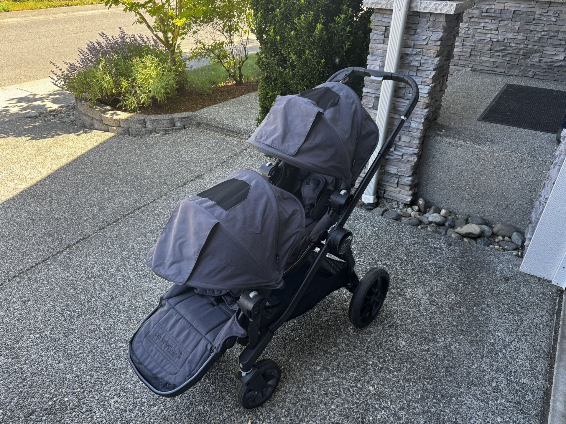 Stroller For Twins -Baby Jogger