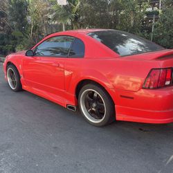 2000 Ford Mustang