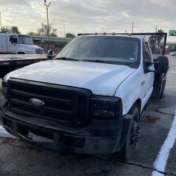 2006 Ford F350 Diesel For Parts