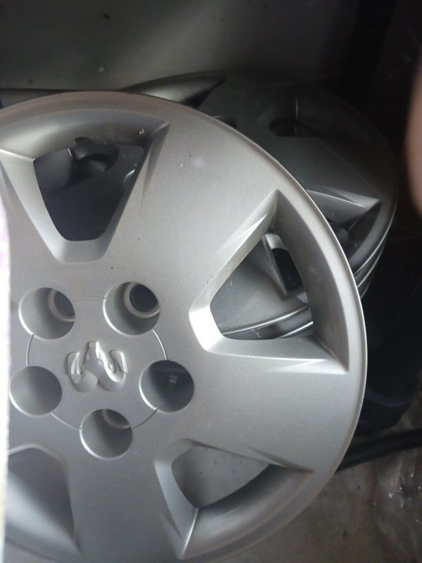 Dodge Caliber Hubcaps
