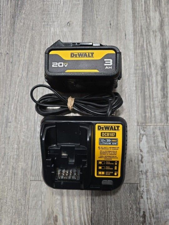 DEWALT 20V 3AH BATTERY AND CHARGER PERFECT CONDITION