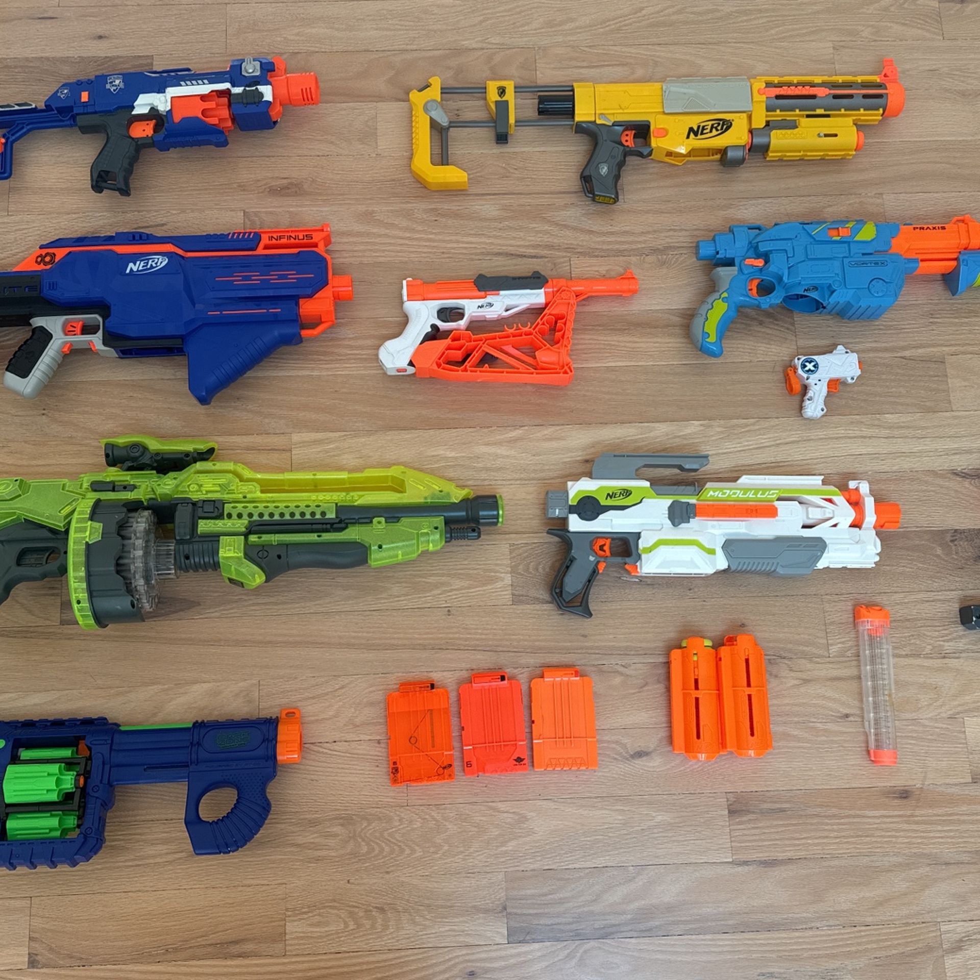 Large Lot Of Nerf Guns. Some Need Some Repair