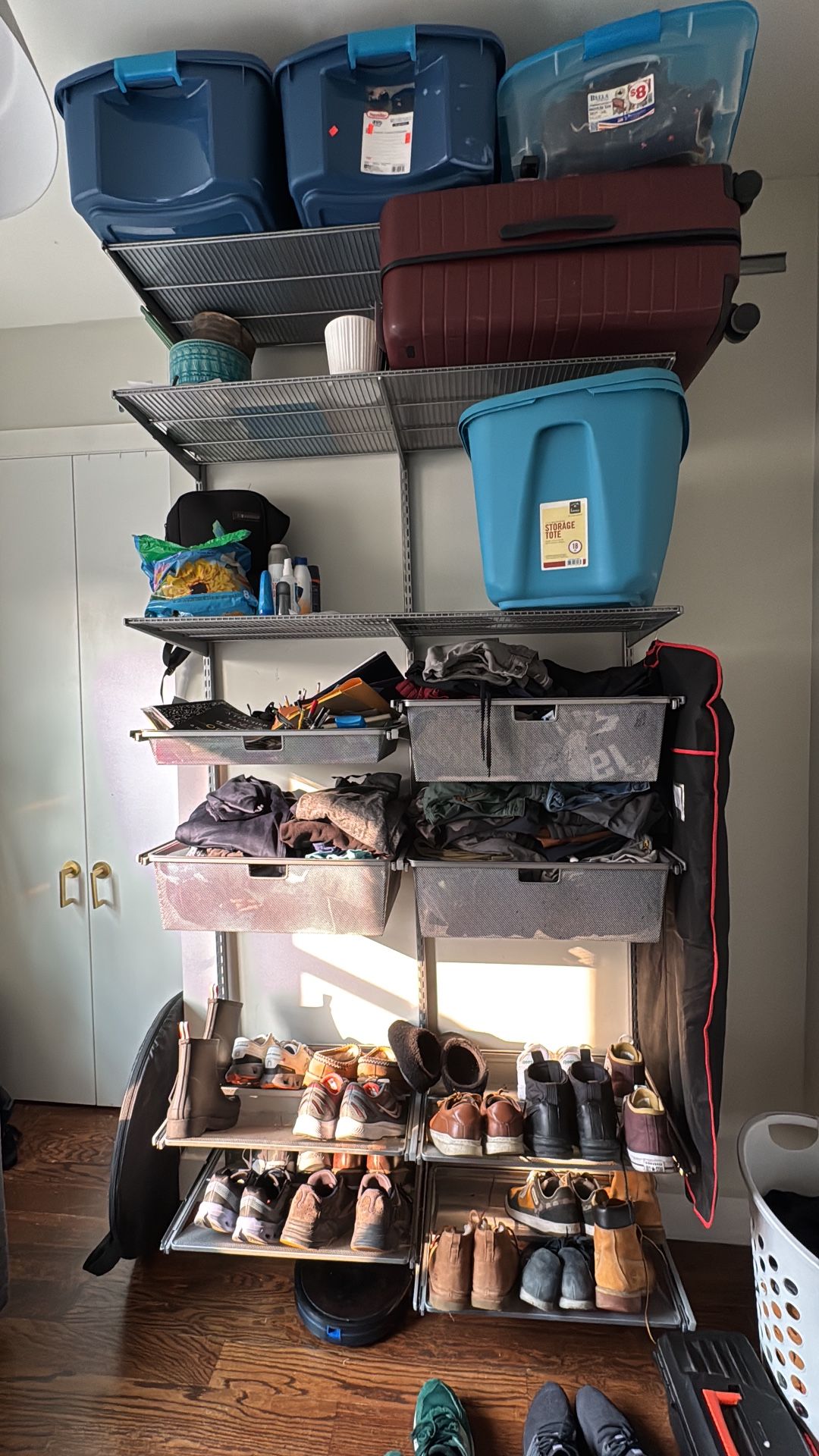 Rearragable Metal Shelving