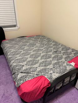 Full size futon