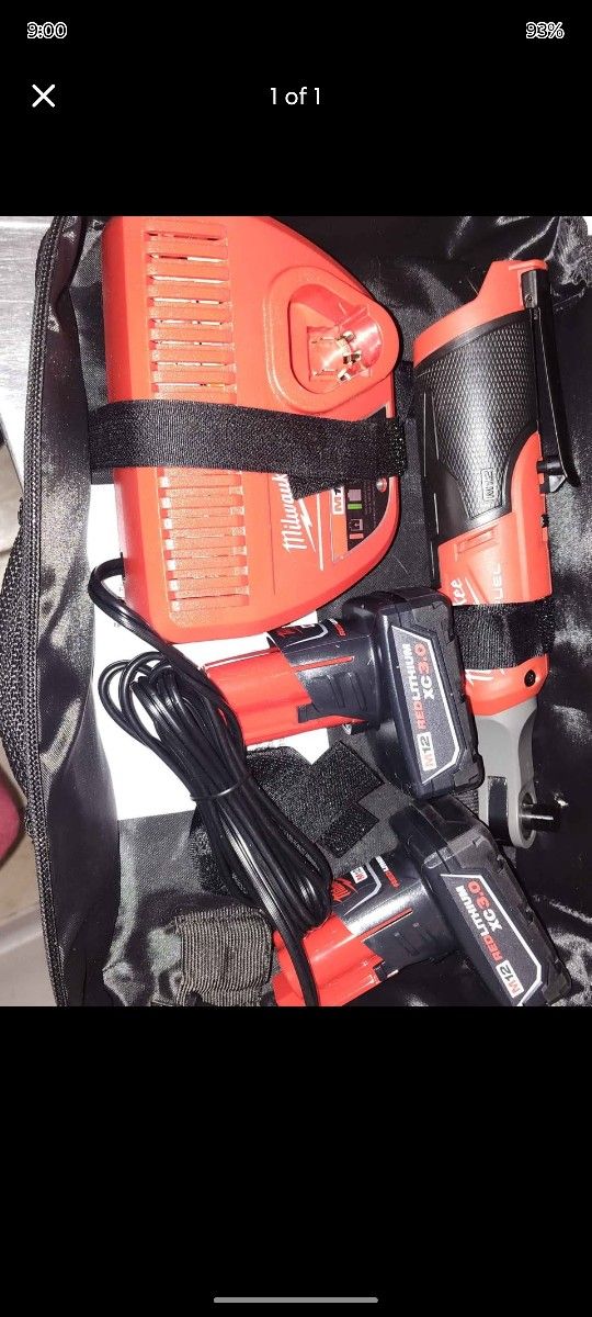 Milwaukee Fuel 3/8 Cordless Ratchet