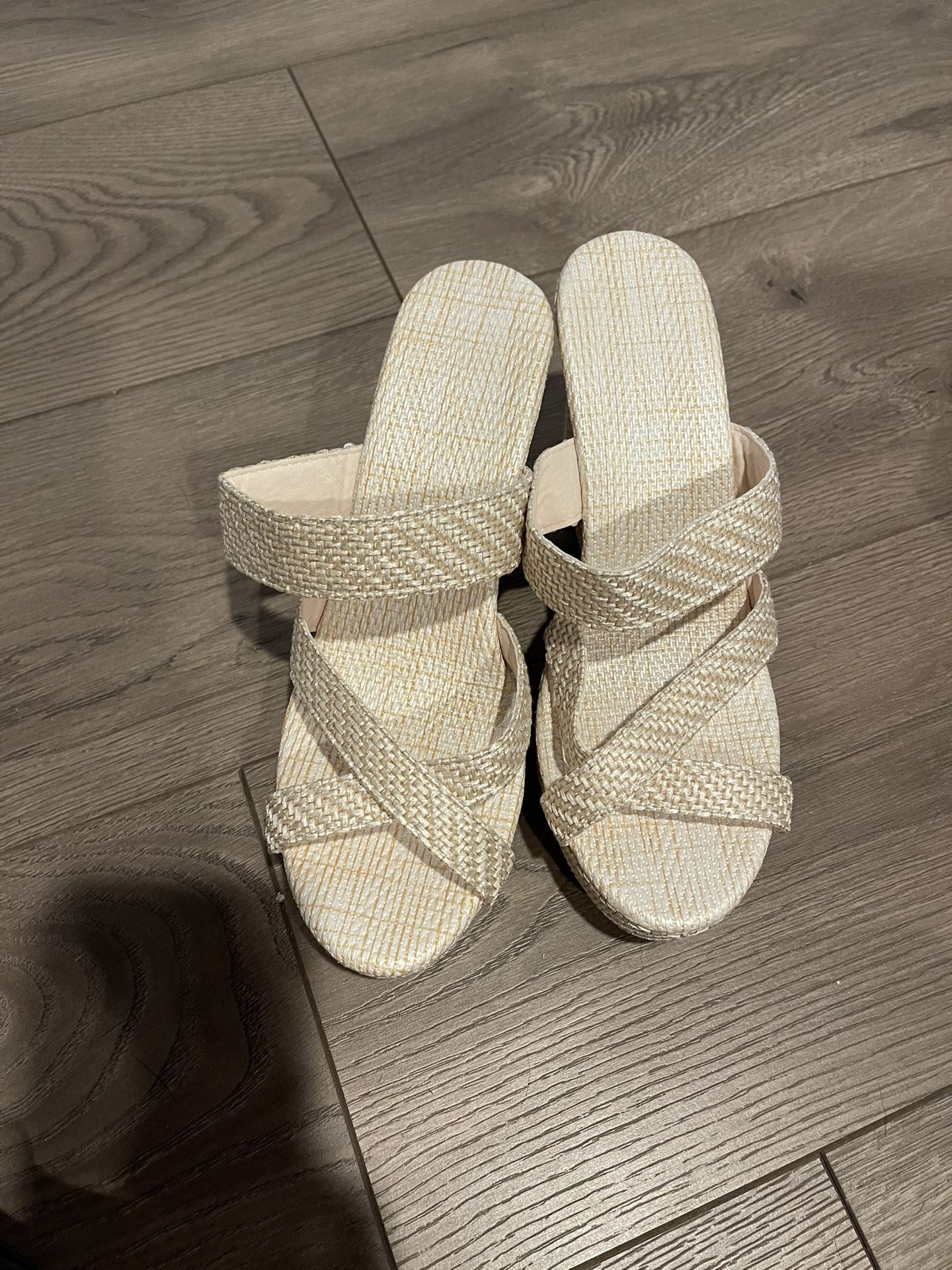 Wedge Sandals Size 8