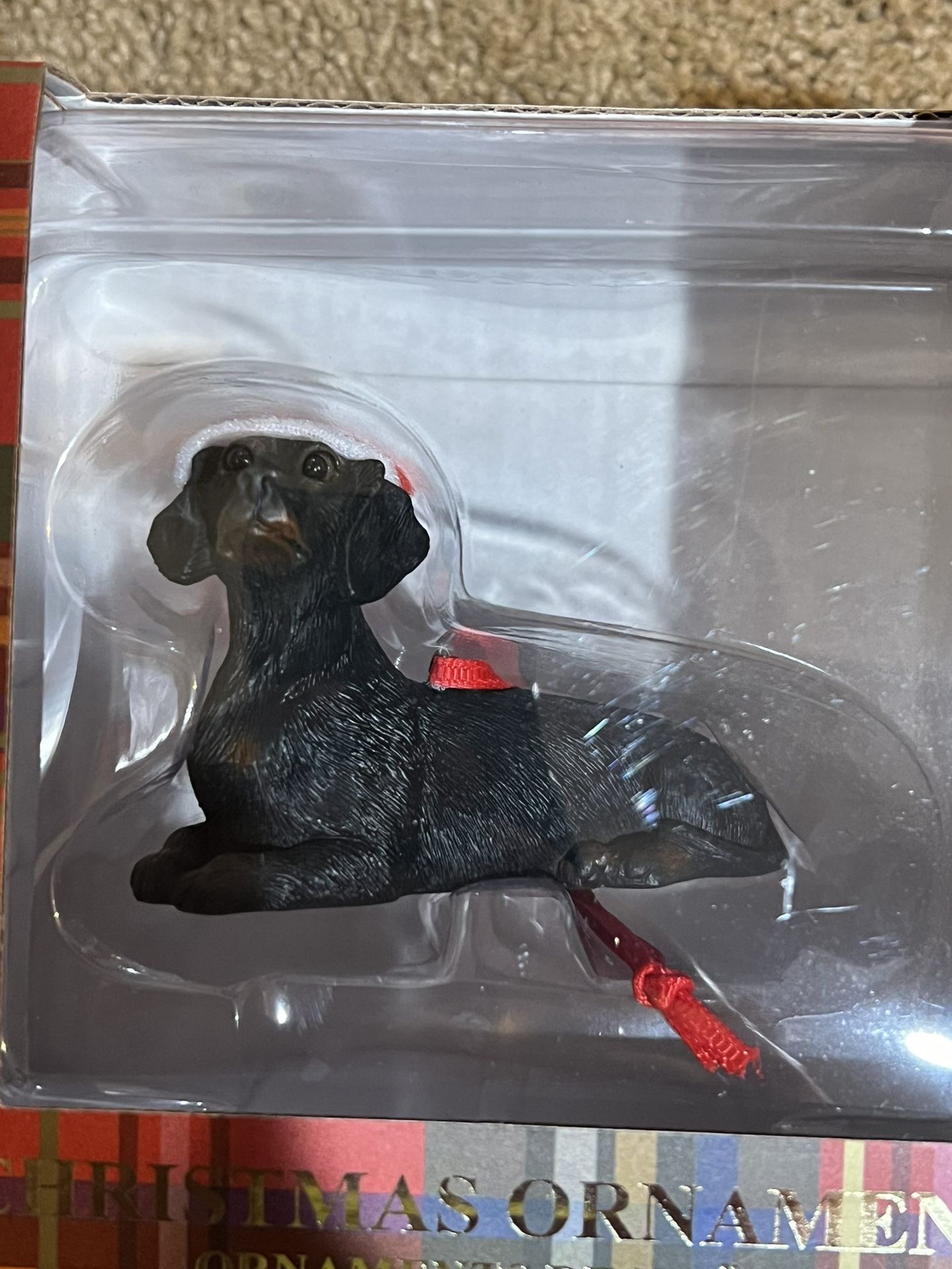 SANDICAST DACHSHUND BLACK DOG CHRISTMAS ORNAMENT W/BOX