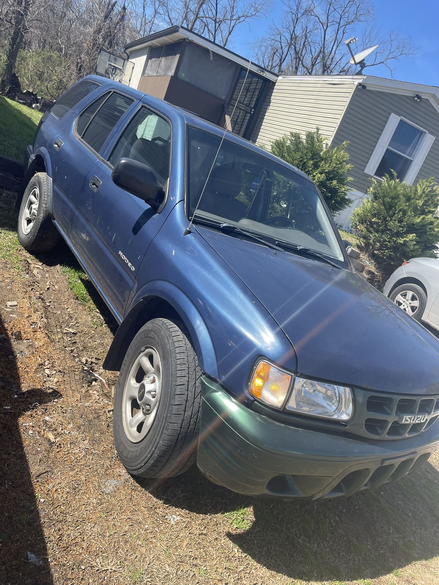 2004 Isuzu Rodeo