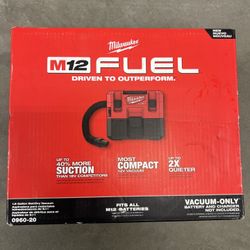 Milwaukee M12 FUEL 12-Volt Lithium-Ion Cordless 1.6 Gal. Wet/Dry Vacuum (Vacuum-Only