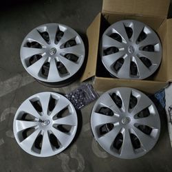 Toyota Aqua NHP10 15inch Wheel Cover Hub Cap Set of 4 Genuine OEM JDM