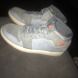 atomic orange jordan 1 mids
