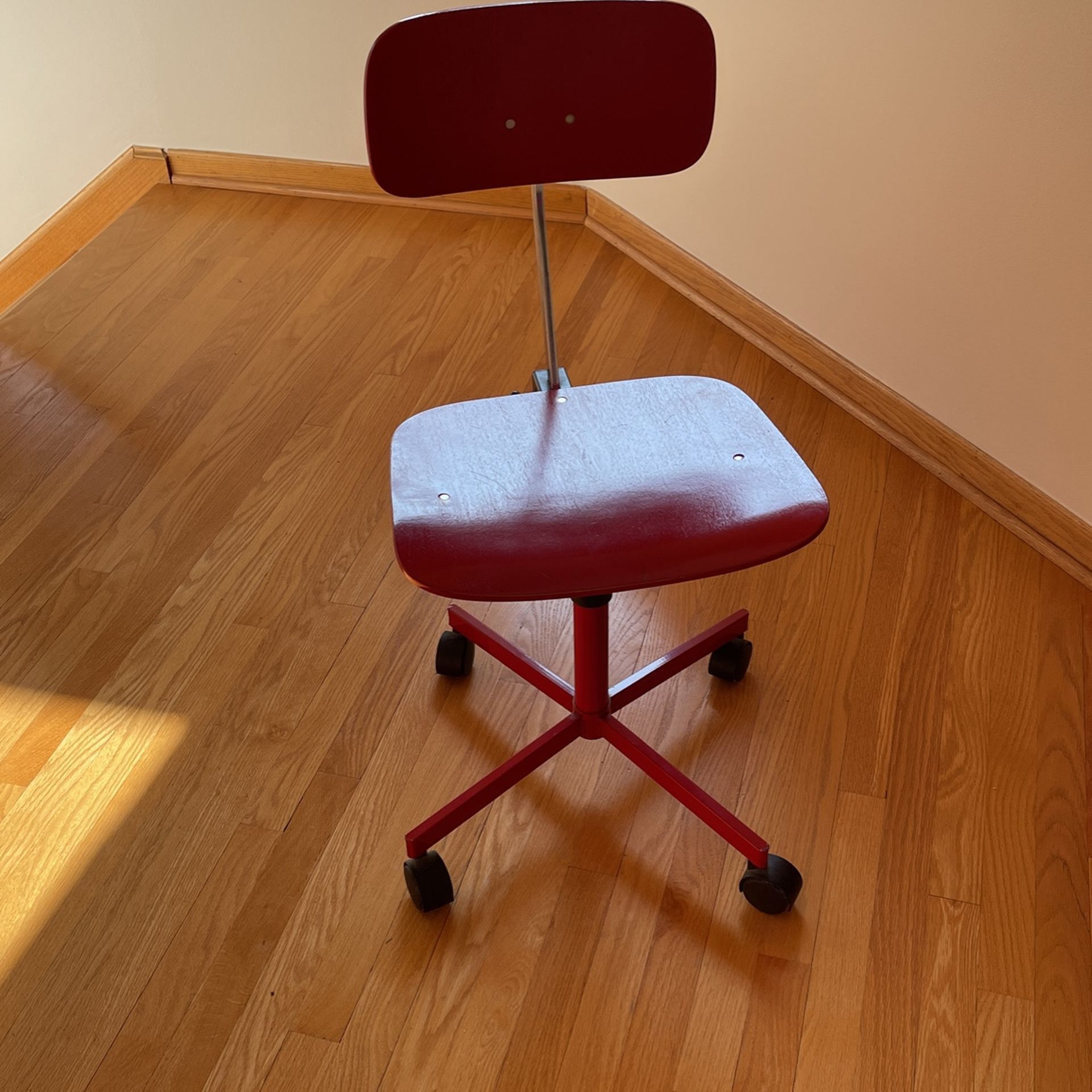 Rolling Chair