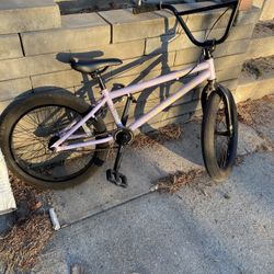 Haro Leucadia DLX BMX Bicycle