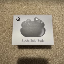 Beats Solo Buds 