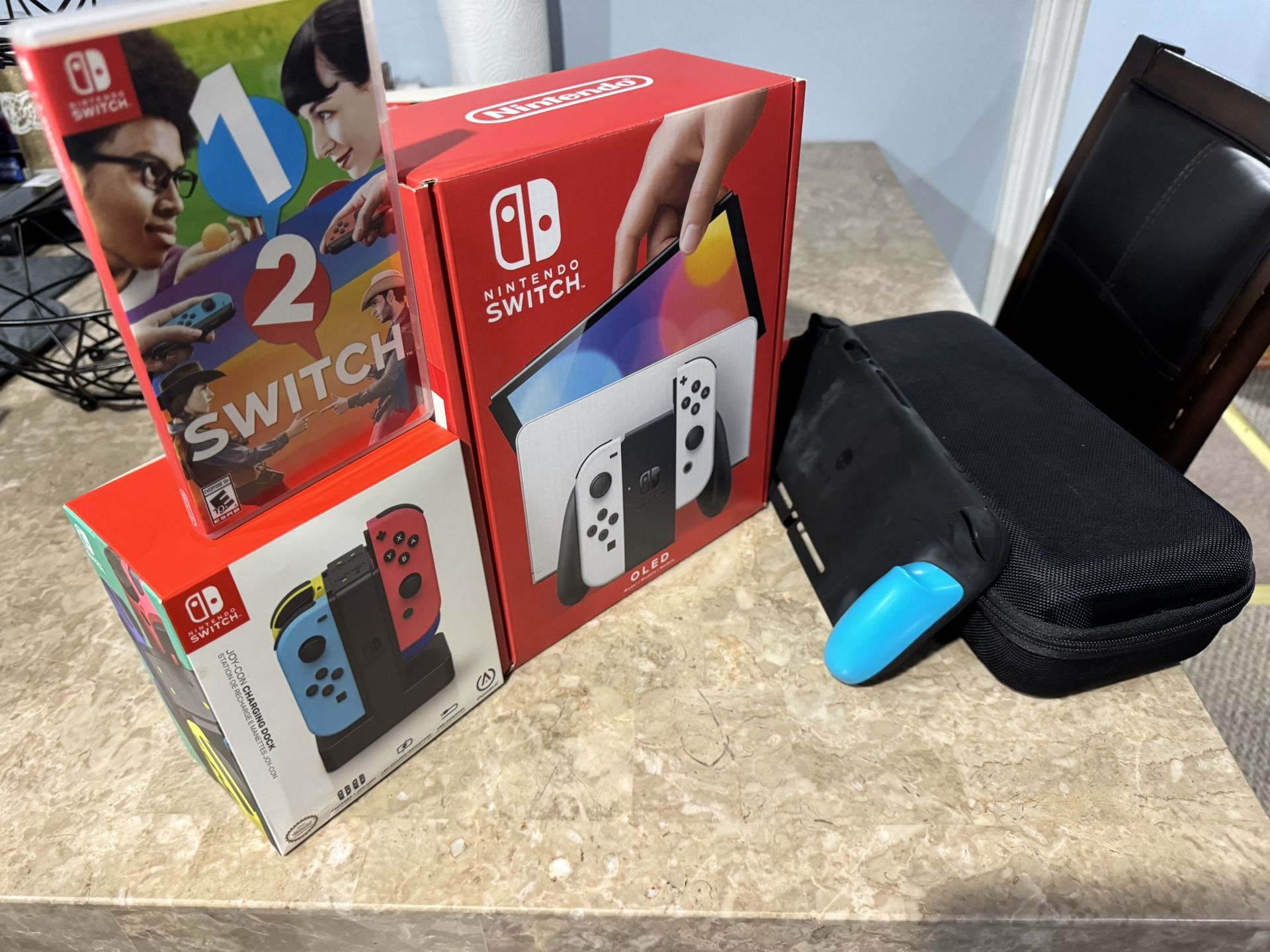 Nintendo Switch OLED, 2 Games, 200GB Memory Card, Charging Dock, Case/Grip