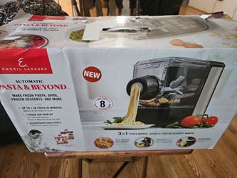Emeril Lagasse Pasta & Beyond machine