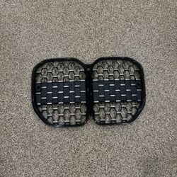 BMW Grill ** READ DESCRIPTION**