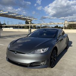 2013 Tesla Model S