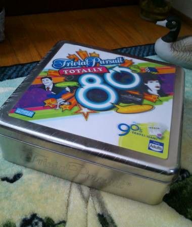 Trivial Pursuit Totally 80’s in Tin