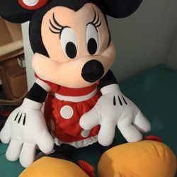 Minnie Mouse Stuffed Dolls 18"