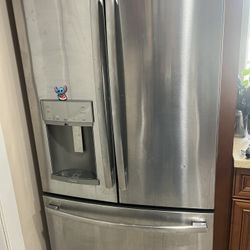 GE Refrigerator