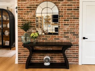 Espresso Console / Entryway Table – Excellent Condition