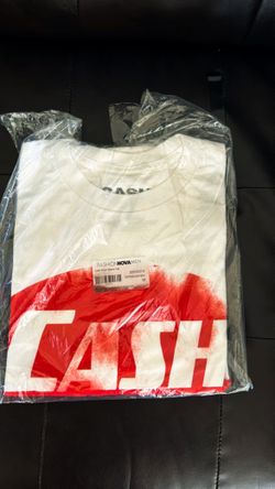 FASHION NOVA CASH SHORT SLEEVE TEE