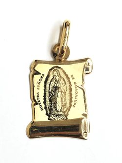 MADE IN ITALY Guadalupe religious pendant 14K REAL YELLOW GOLD.