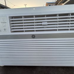 GE AIR CONDITIONER 