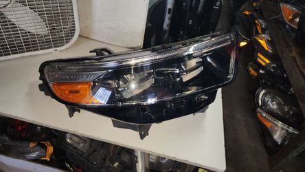 2020-2024 FORD EXPLORER HEADLIGHT