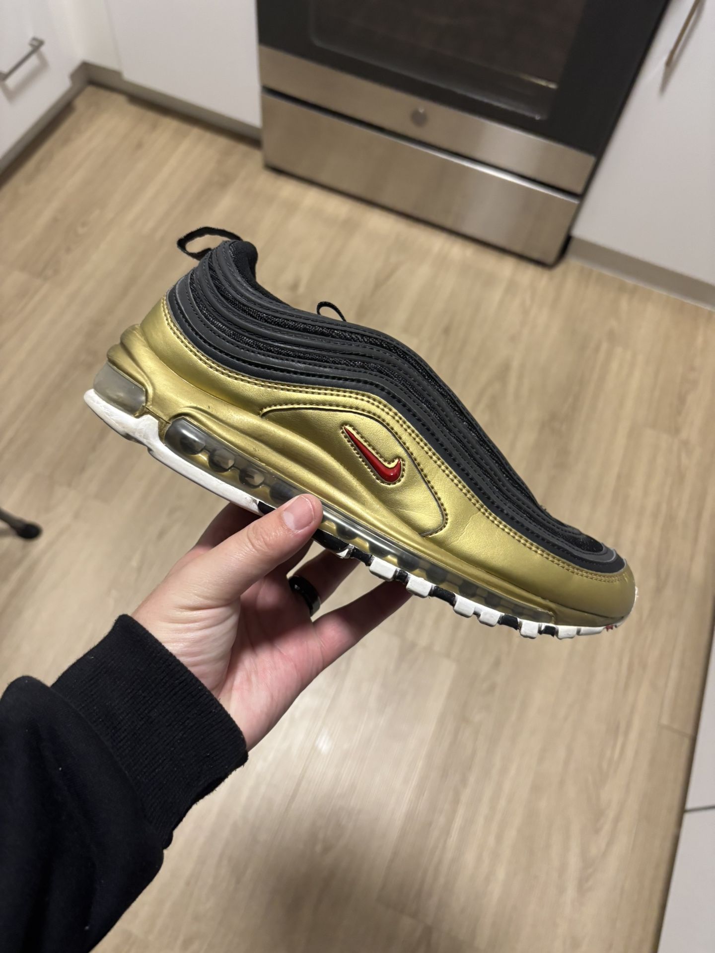 Nike Airmax 97 Black And Gold