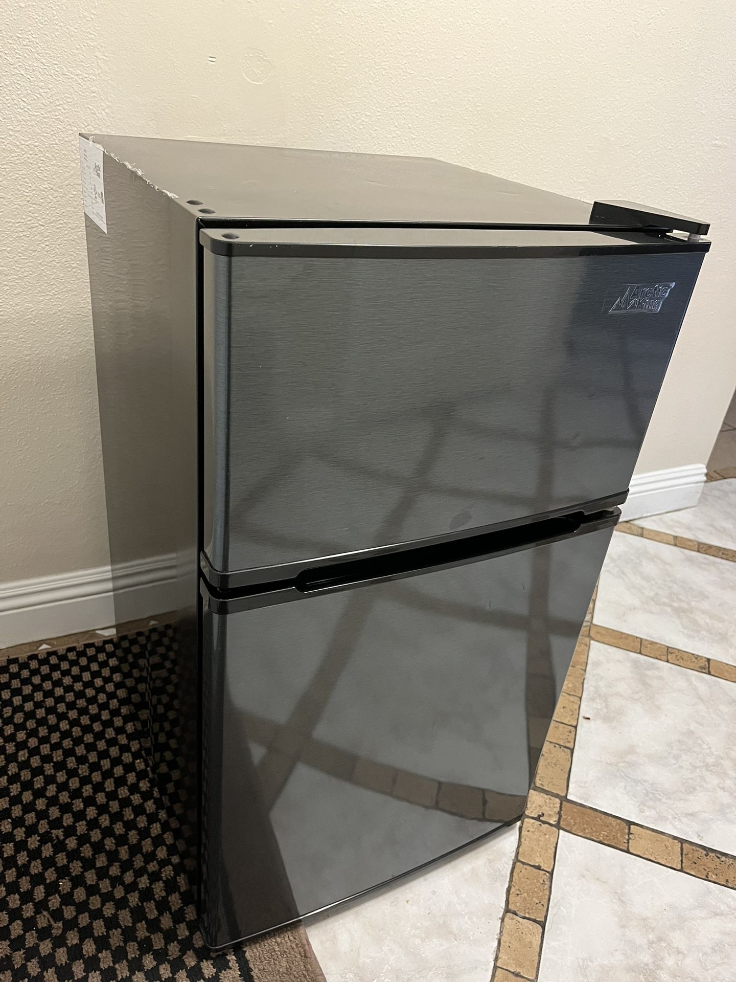 Mini Fridge