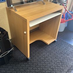  Computer Table