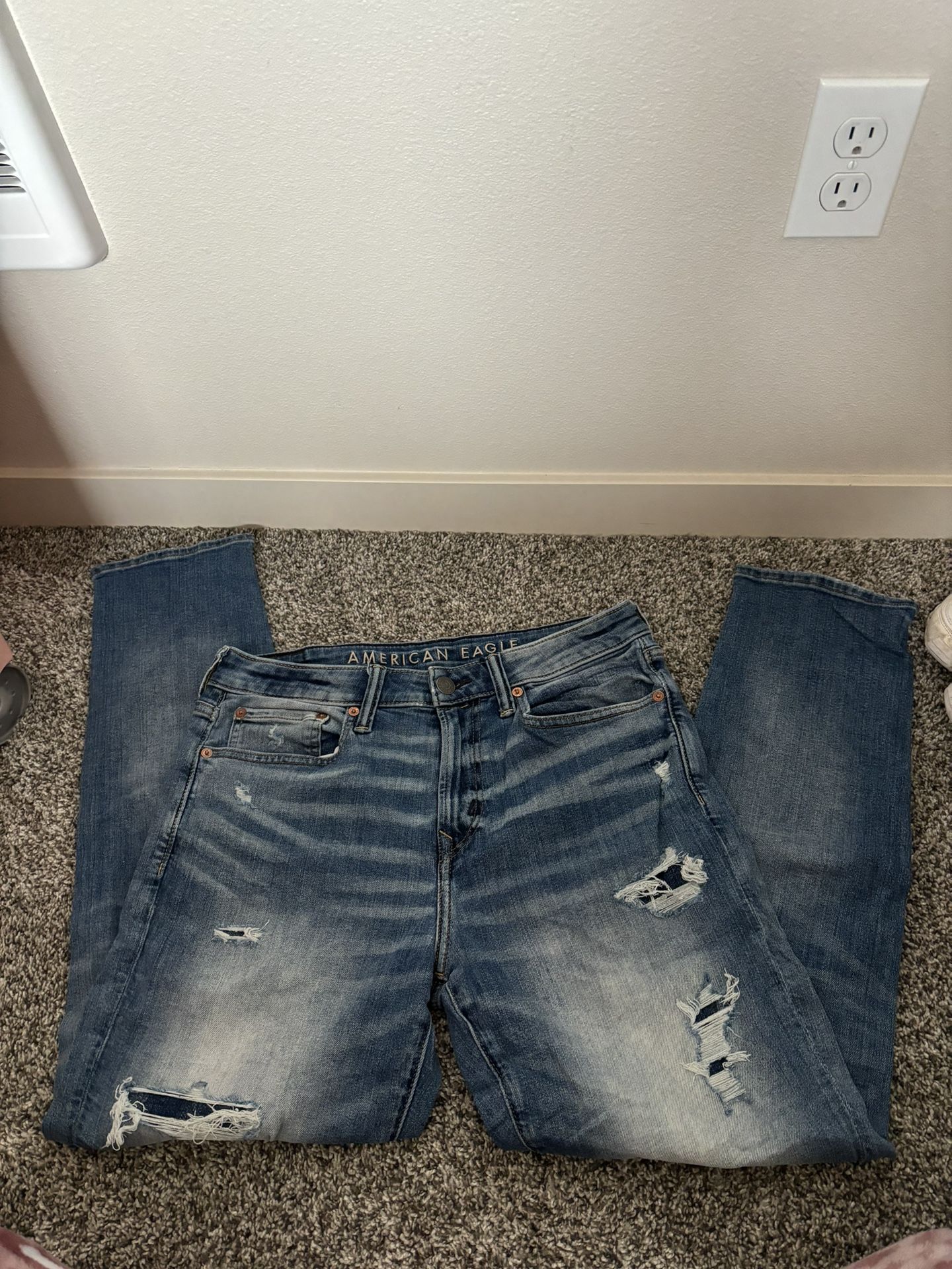 American Eagle Patched Ripped Jeans 30x30