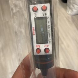 Digital Thermometer (new)
