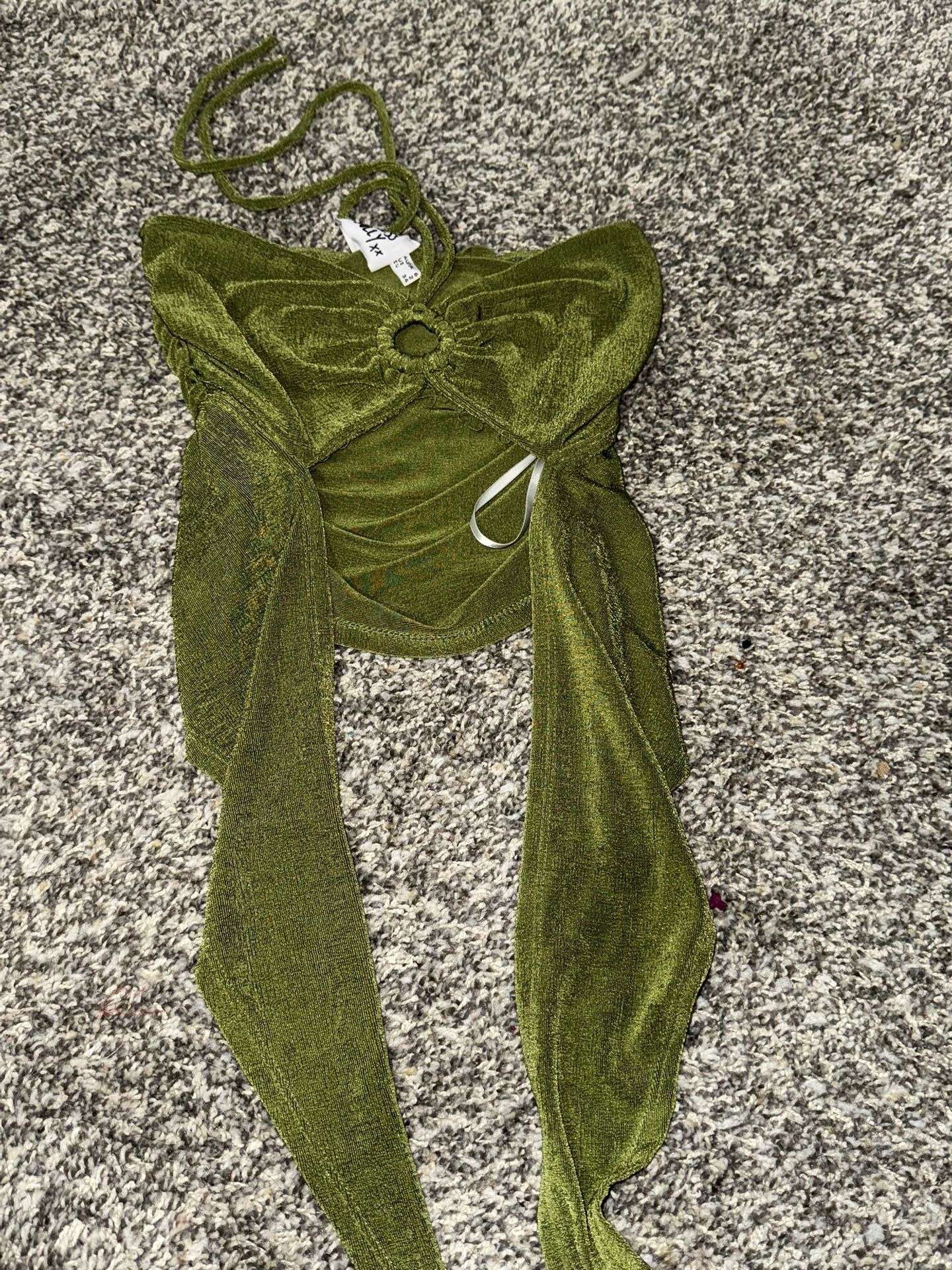 Princess Polly Halter Top